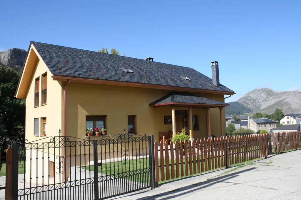 Maison d'hôtes El Aposento De Babia à Quintanilla De Babia Extérieur photo